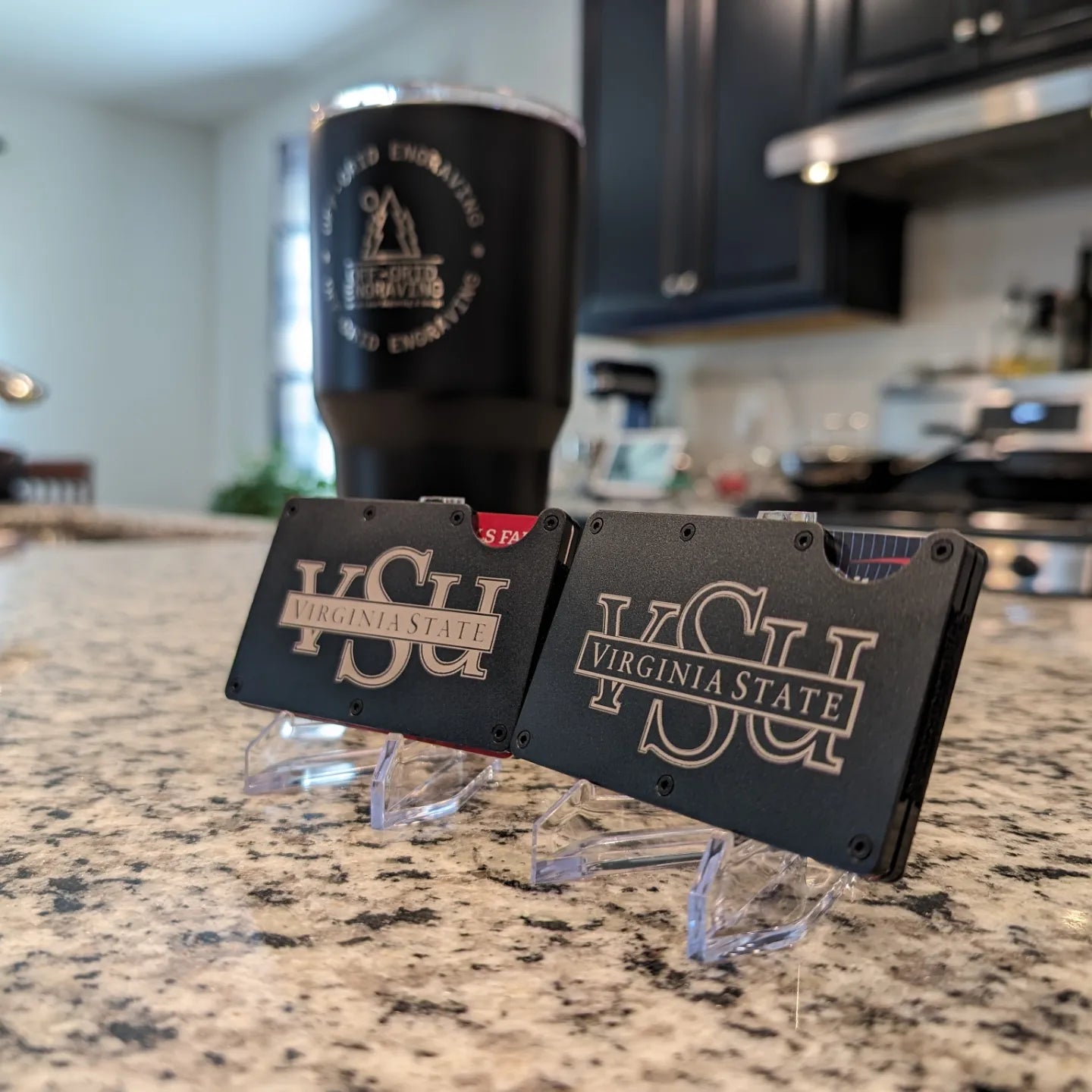 Customizable Metal Wallet with Money Clip